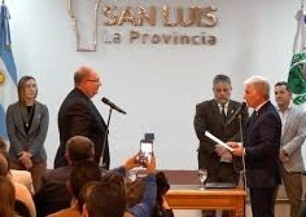 Gustavo Bertolini descarta aumento salarial para Planes Sociales