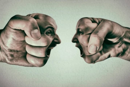 La política violenta para una sociedad violenta termina destruyéndonos a todos