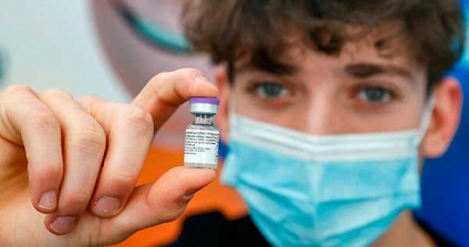 Vacunaron a los primeros adolescentes en la provincia