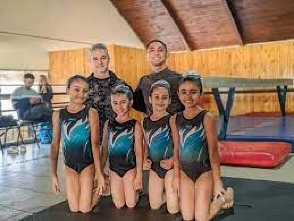 Antonella Acosta, Valentina Garis, Maia Alosen y Emilia Guevara brrillaron en el Regional.