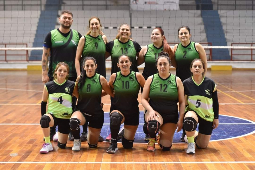 Triunfo de las &quot;Tox&quot; en la segunda semifinal de la primera división femenina de Voleibol en Villa Mercedes