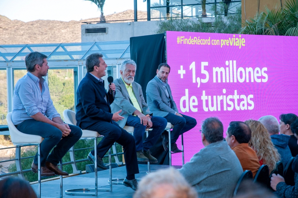 Proyecto de ley sobre PreViaje busca que programa turístico pase a ser una política de Estado