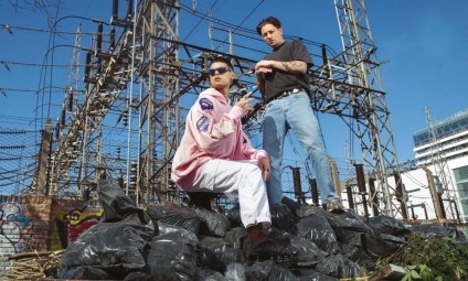 CA7RIEL y Paco se vuelven a poner el traje de Los Gemelos Fantásticos para expandir sus superpoderes